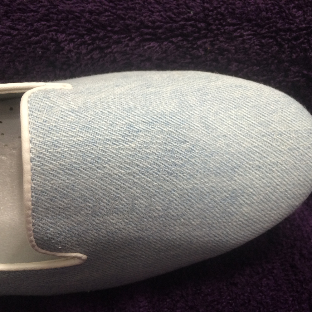NEW Chico Chambray Denim Loafer, Slip-On, Flats. - Picture 3 of 7